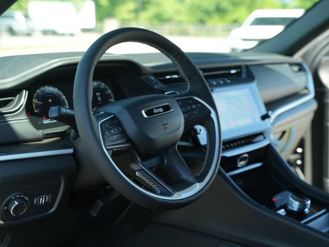 New 2026 Jeep Grand Cherokee Altitude AWD/4WD image 26