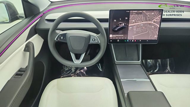 Used 2026 Tesla Model Y 2WD image 33