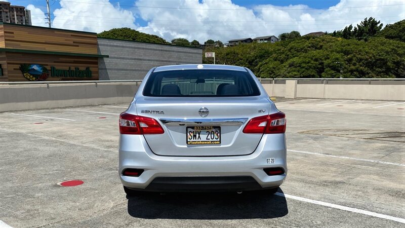 Used 2016 Nissan Sentra SV FWD image 6