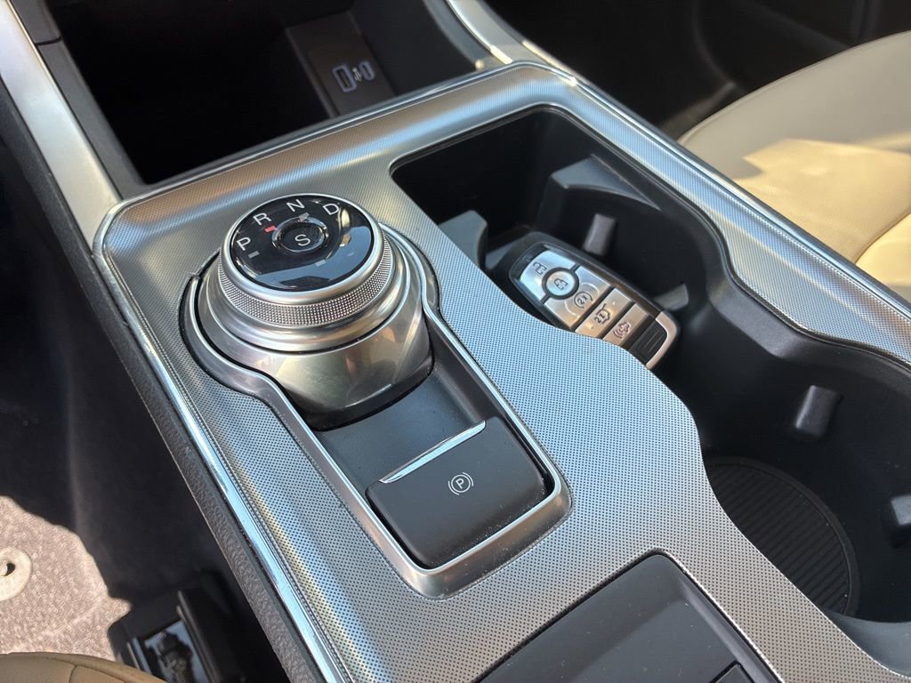 Used 2022 Ford Edge SEL w/ Convenience Package image 37