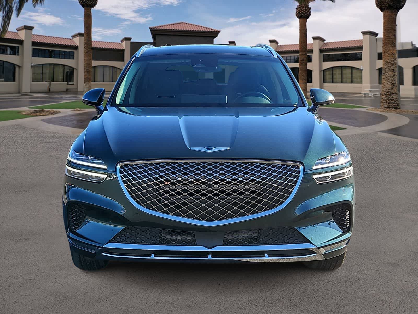 Used 2022 Genesis GV70 2.5T w/ Advanced Package AWD/4WD image 3