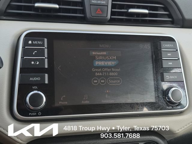 Used 2022 Nissan Versa SV FWD image 29