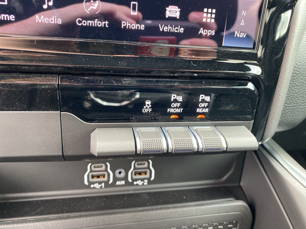 New 2026 RAM 1500 2WD Crew Cab image 30