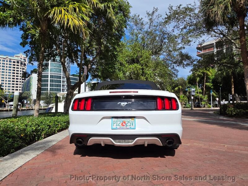 Used 2015 Ford Mustang Premium image 7