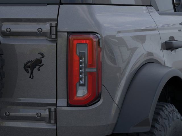 New 2025 Ford Bronco Badlands image 24