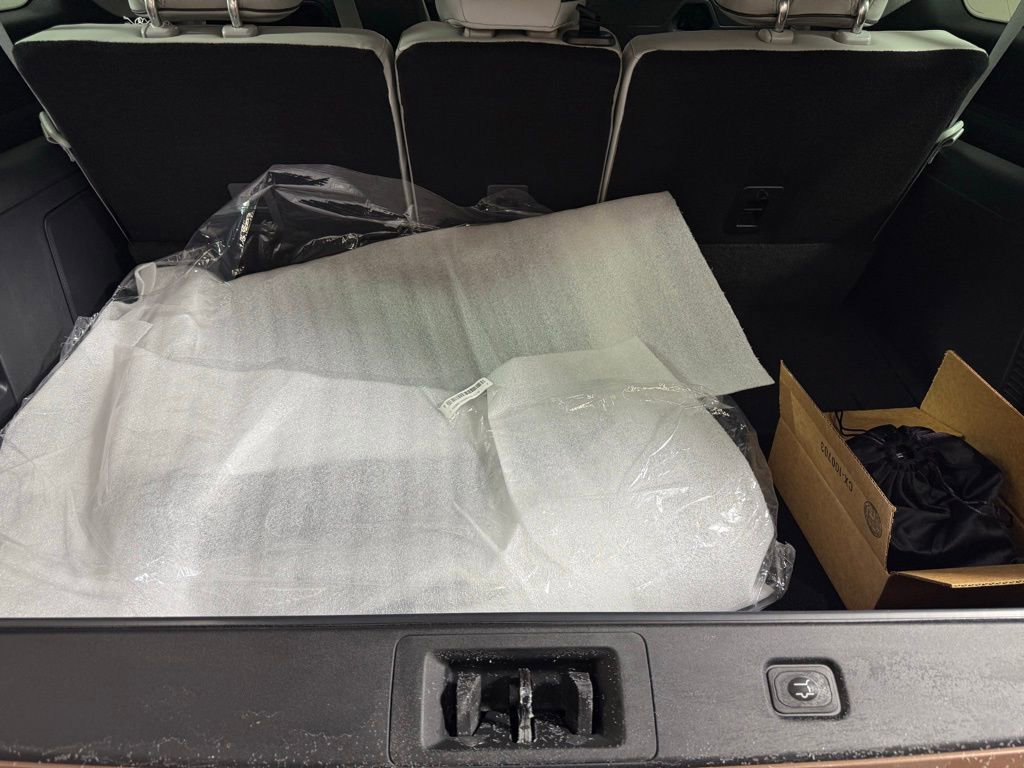 New 2025 Lincoln Navigator L Black Label AWD/4WD image 59