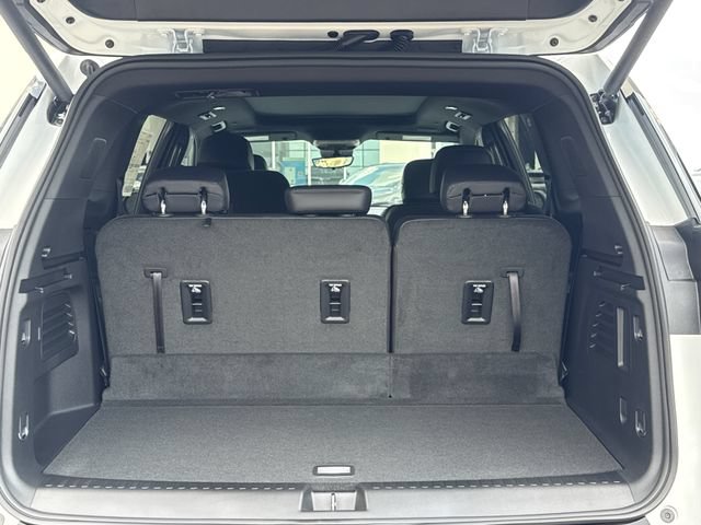 New 2026 GMC Acadia Elevation w/ Black Edition AWD/4WD image 13