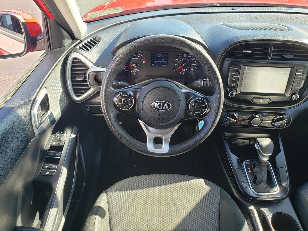 Used 2020 Kia Soul LX image 16