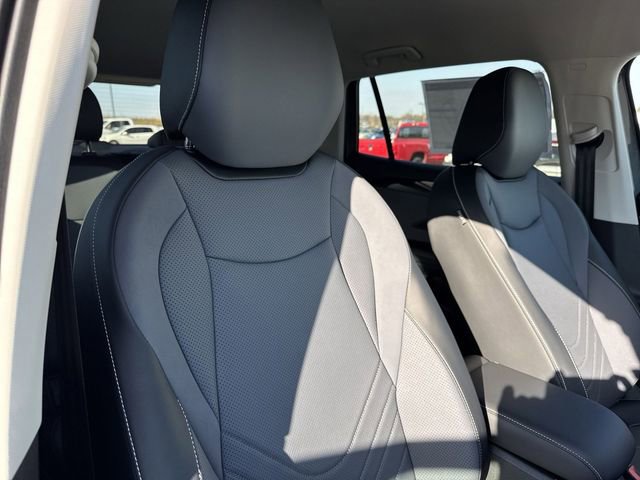 New 2026 Volkswagen Tiguan SE image 23