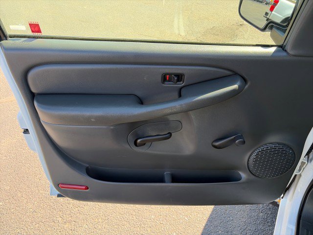 Used 2003 Chevrolet Silverado 1500 W/T RWD image 12
