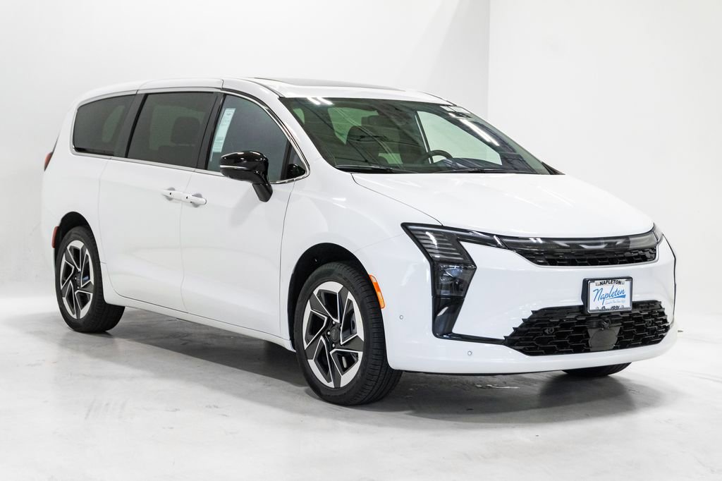 New 2027 Chrysler Pacifica Limited AWD/4WD image 6