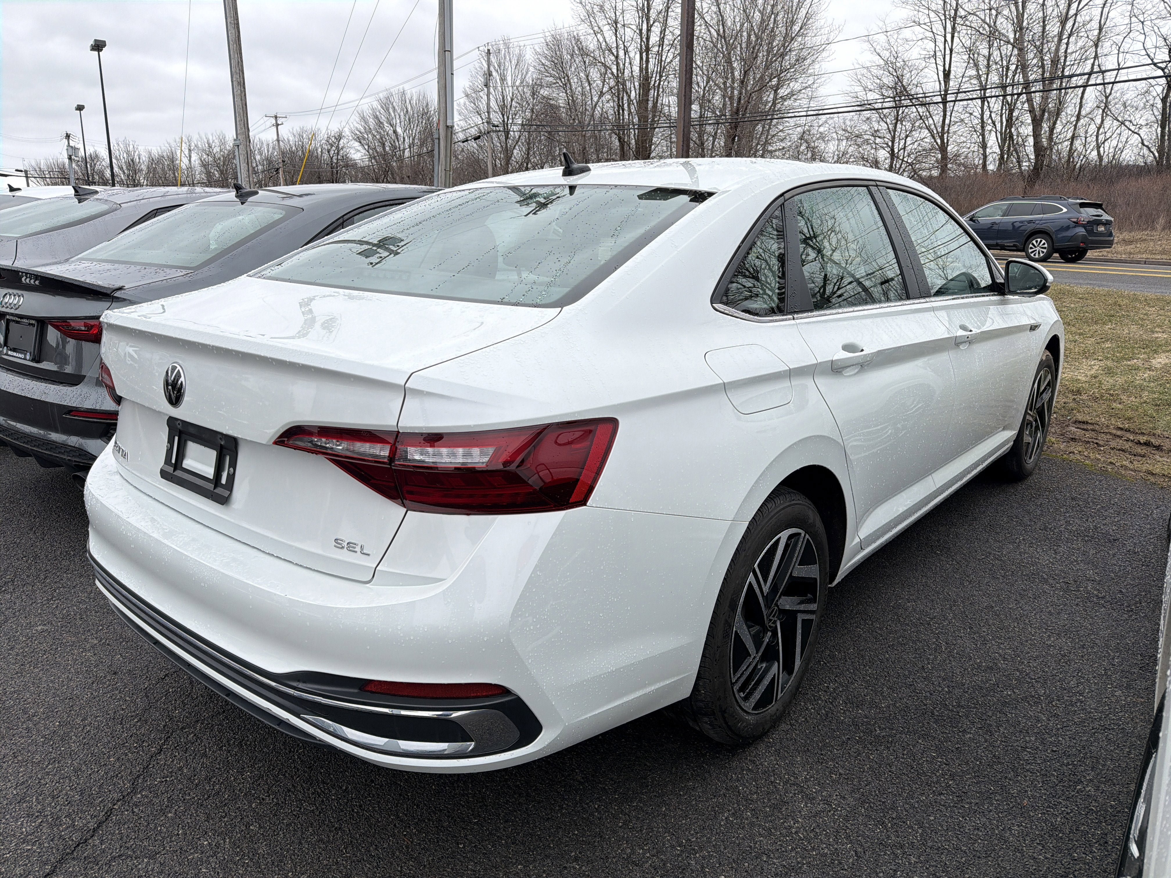 Used 2023 Volkswagen Jetta SEL FWD image 6