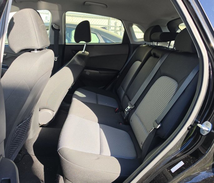 Used 2018 Hyundai Kona SEL AWD/4WD image 8
