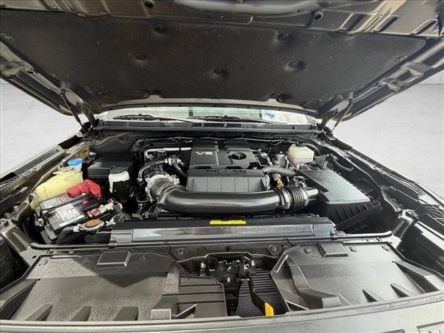 Used 2022 Nissan Frontier PRO-4X w/ Pro-4X Premium Package AWD/4WD image 19