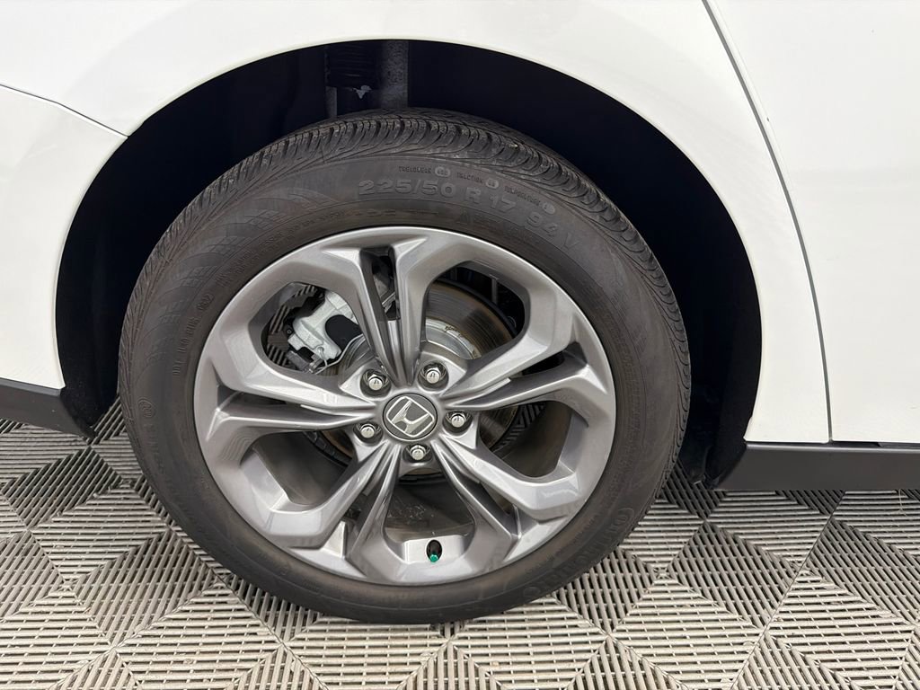Used 2024 Honda Accord EX image 18