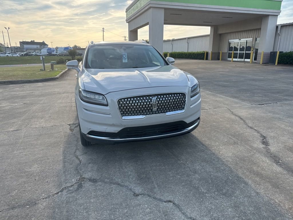 Used 2022 Lincoln Nautilus Reserve FWD image 3