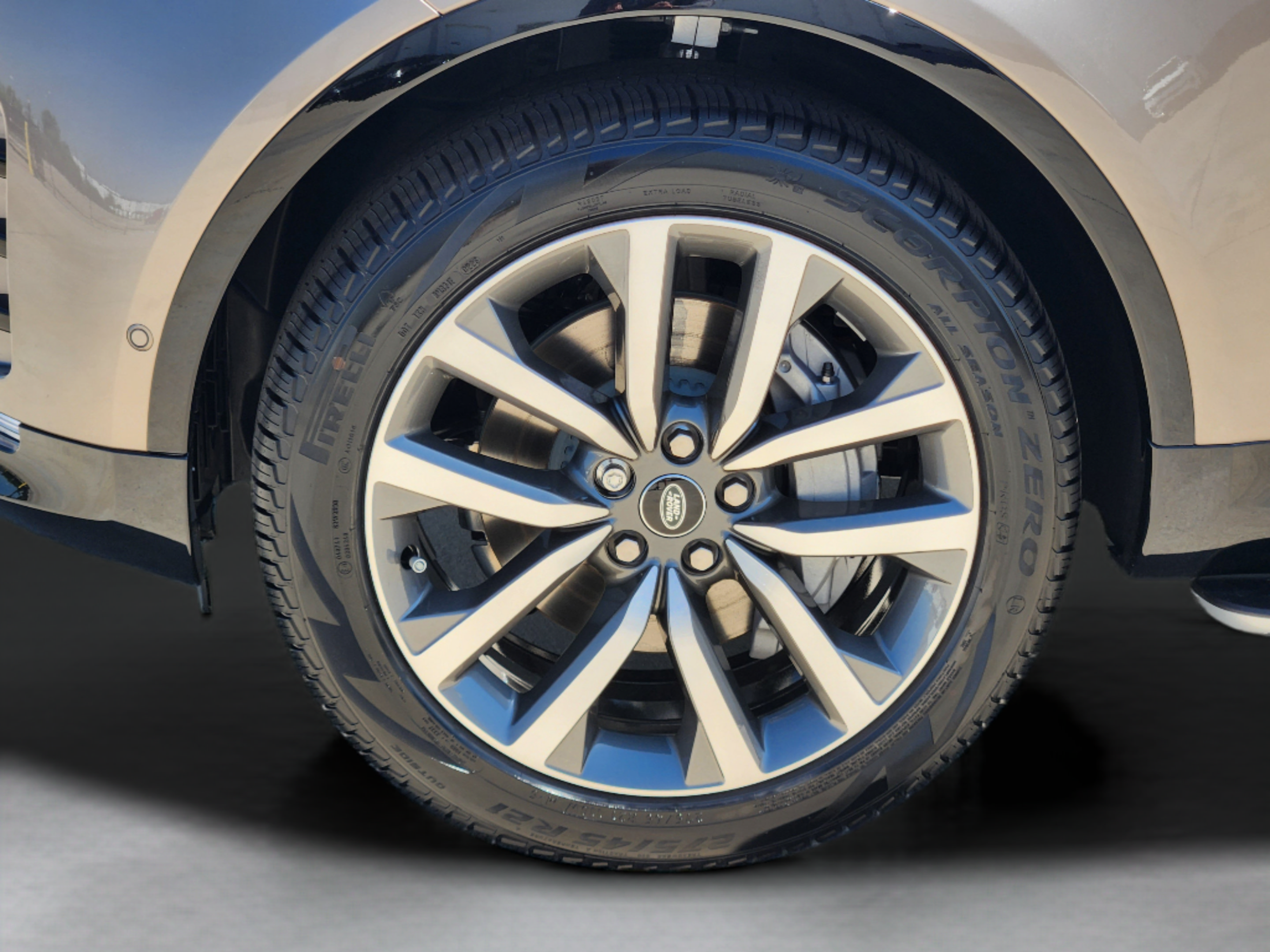 New 2026 Land Rover Discovery Dynamic SE AWD/4WD image 30