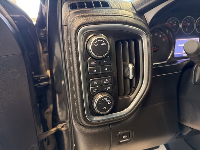 Used 2021 Chevrolet Silverado 1500 LT Trail Boss w/ Convenience Package II image 17