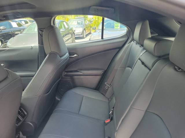 Used 2024 Lexus UX 250h FWD w/ Premium Package image 13
