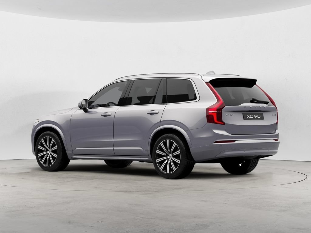 Certified 2023 Volvo XC90 B5 Core w/ Protection Package Premier AWD/4WD image 5