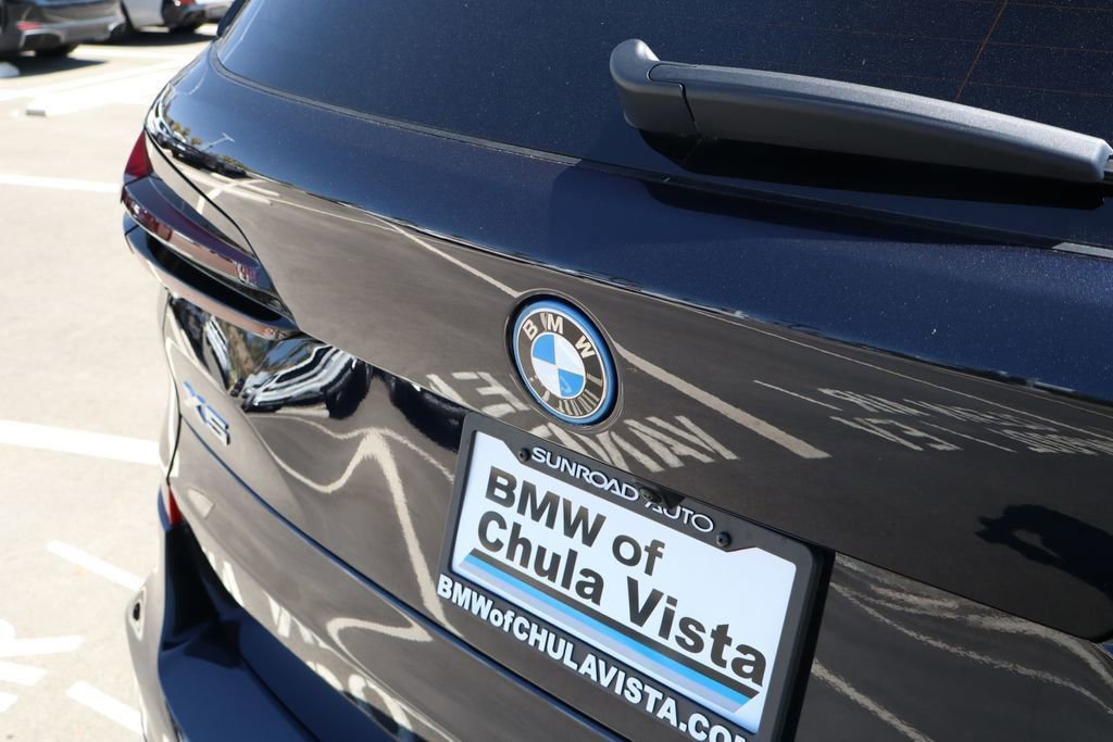New 2026 BMW X5 xDrive50e image 30