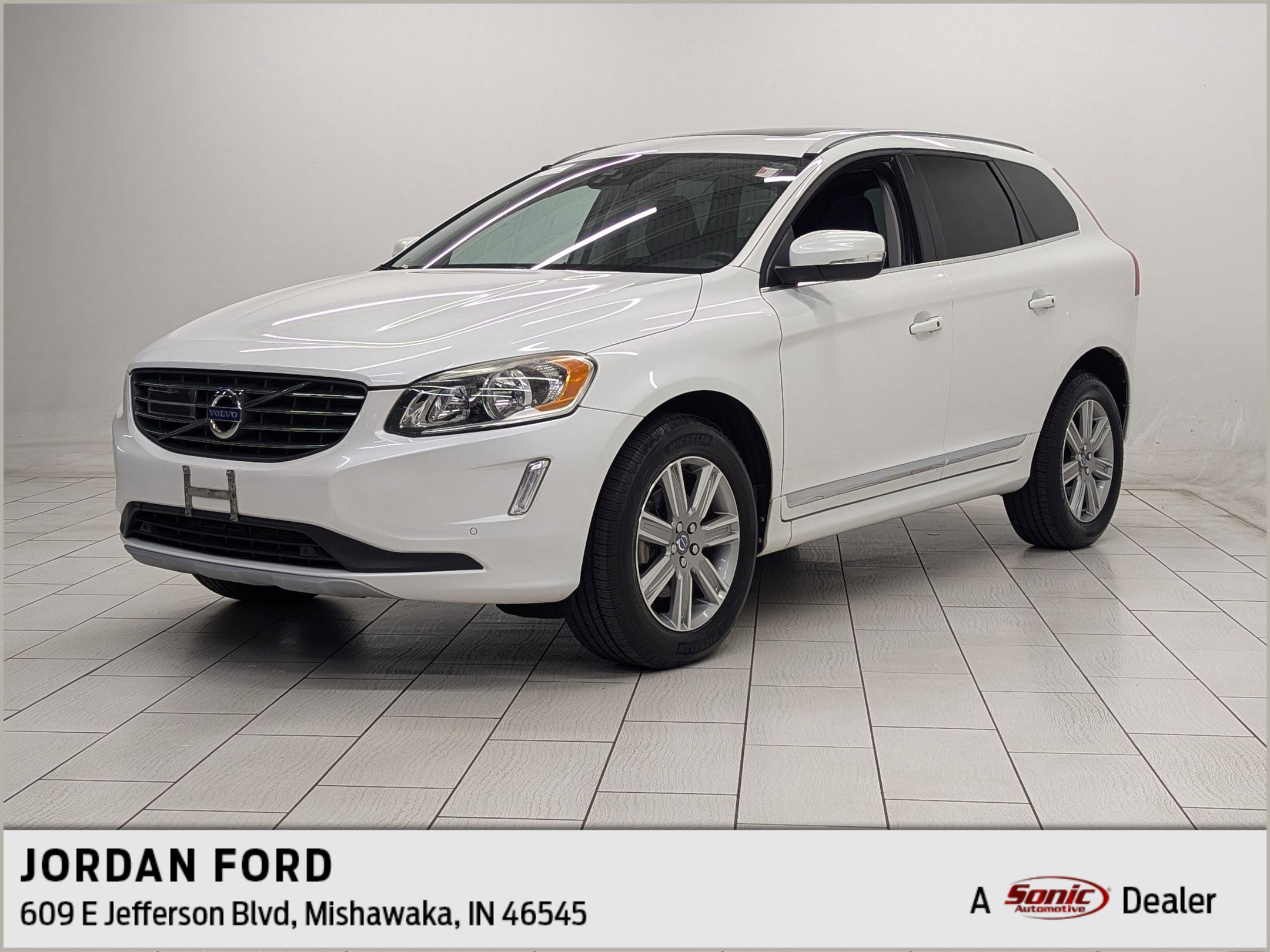 Used 2017 Volvo XC60 T5 Inscription w/ Advanced Package