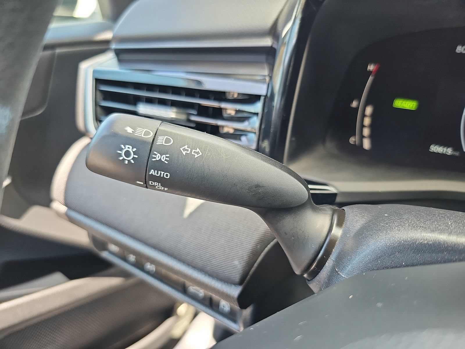 Used 2025 Toyota Camry LE FWD image 19