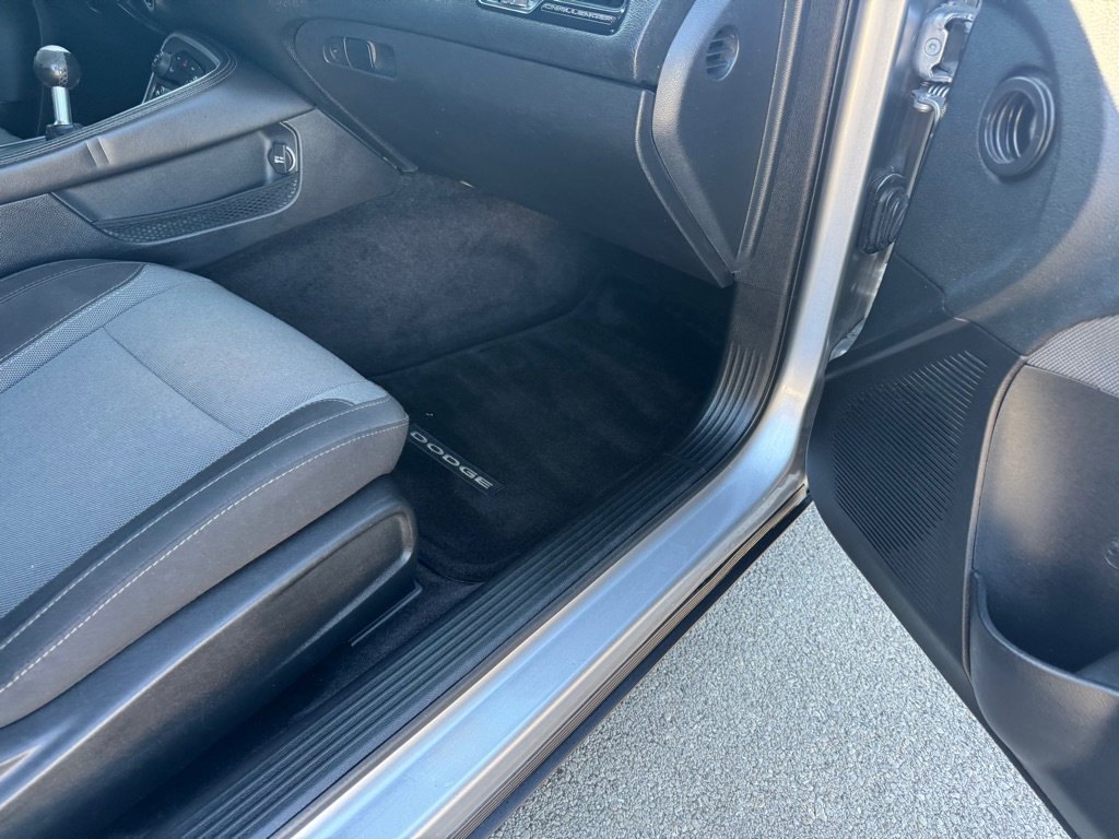 Used 2016 Dodge Challenger R/T w/ Cold Weather Group image 13