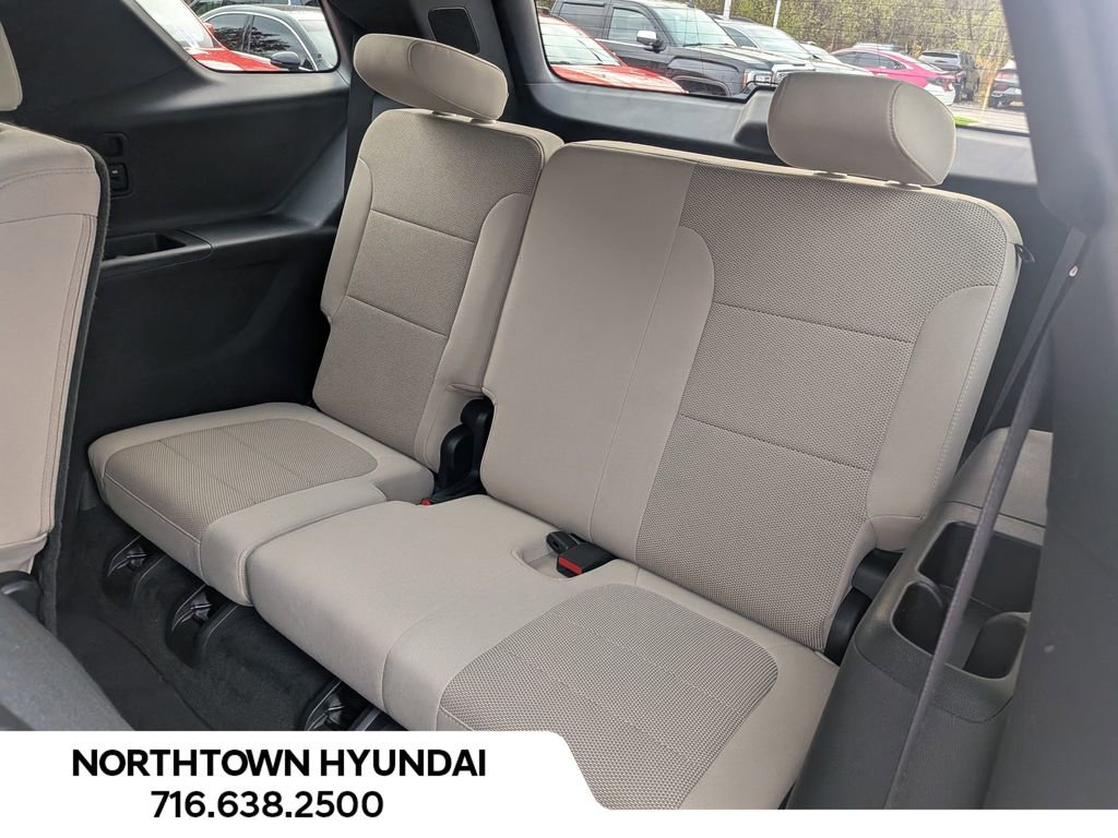 Used 2023 Chevrolet Traverse LS w/ Safety Package image 35