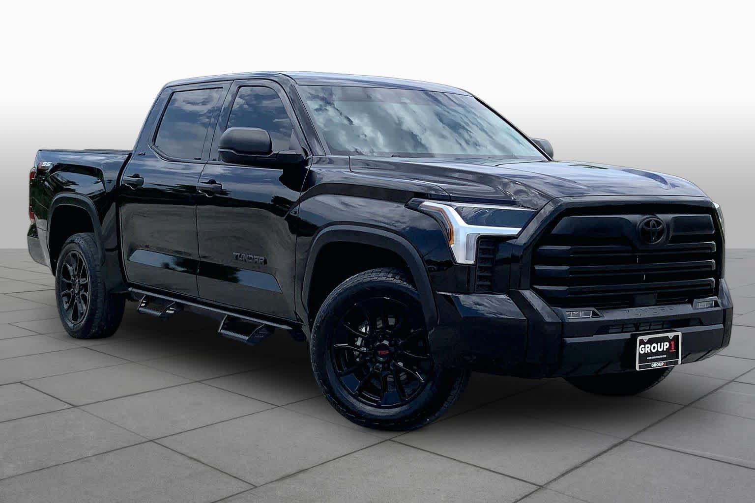 Used 2023 Toyota Tundra SR5 AWD/4WD image 3