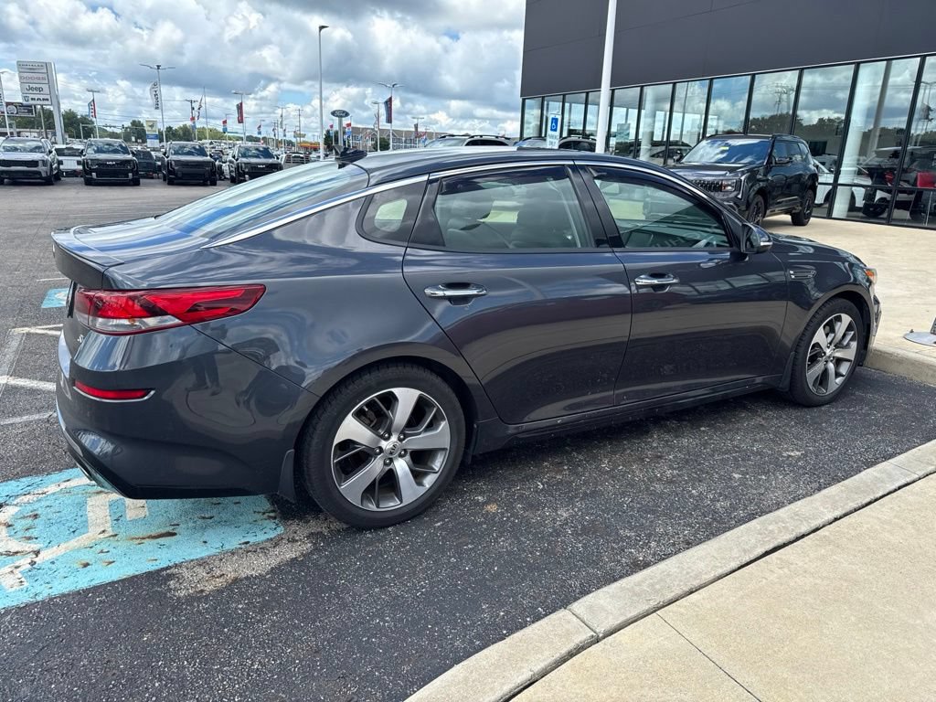Used 2019 Kia Optima S w/ S Panoramic Sunroof Package FWD image 3