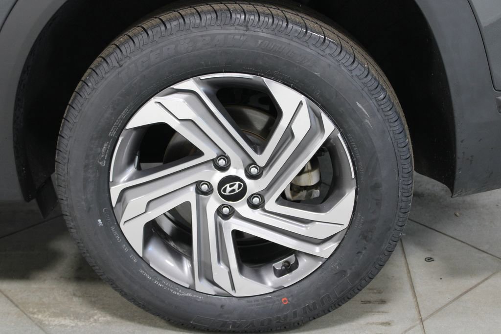 Used 2023 Hyundai Santa Fe SEL image 17