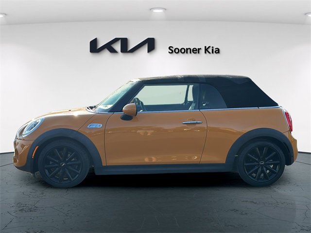 Used 2018 MINI Cooper S image 3