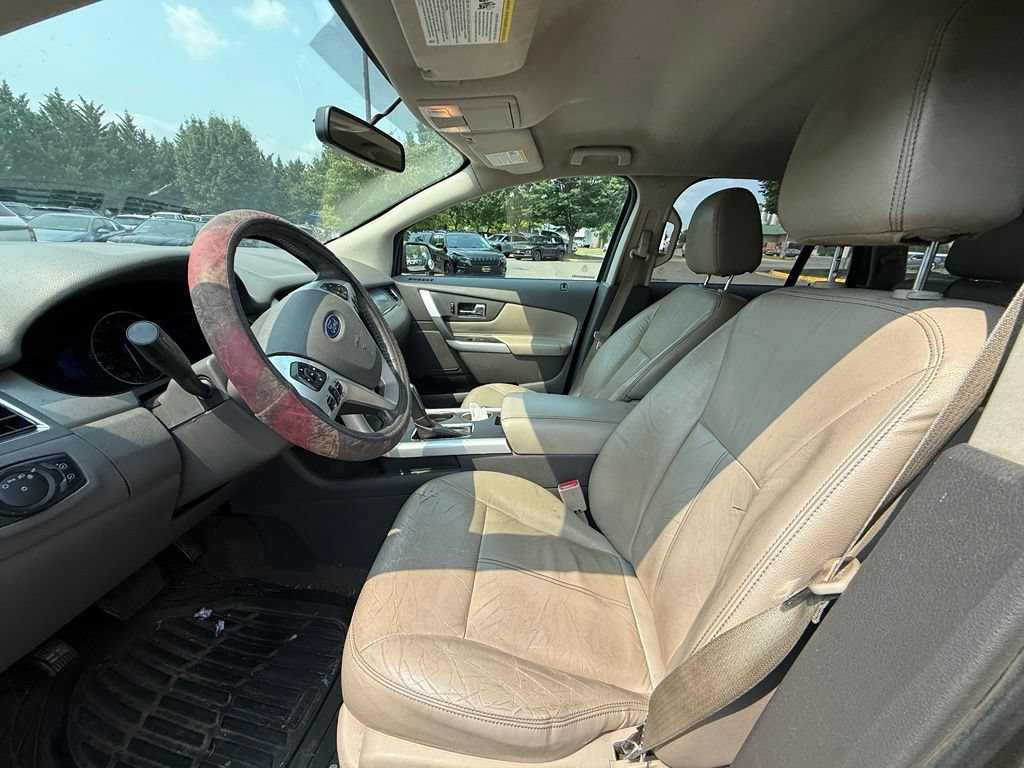 Used 2013 Ford Edge SEL FWD image 9