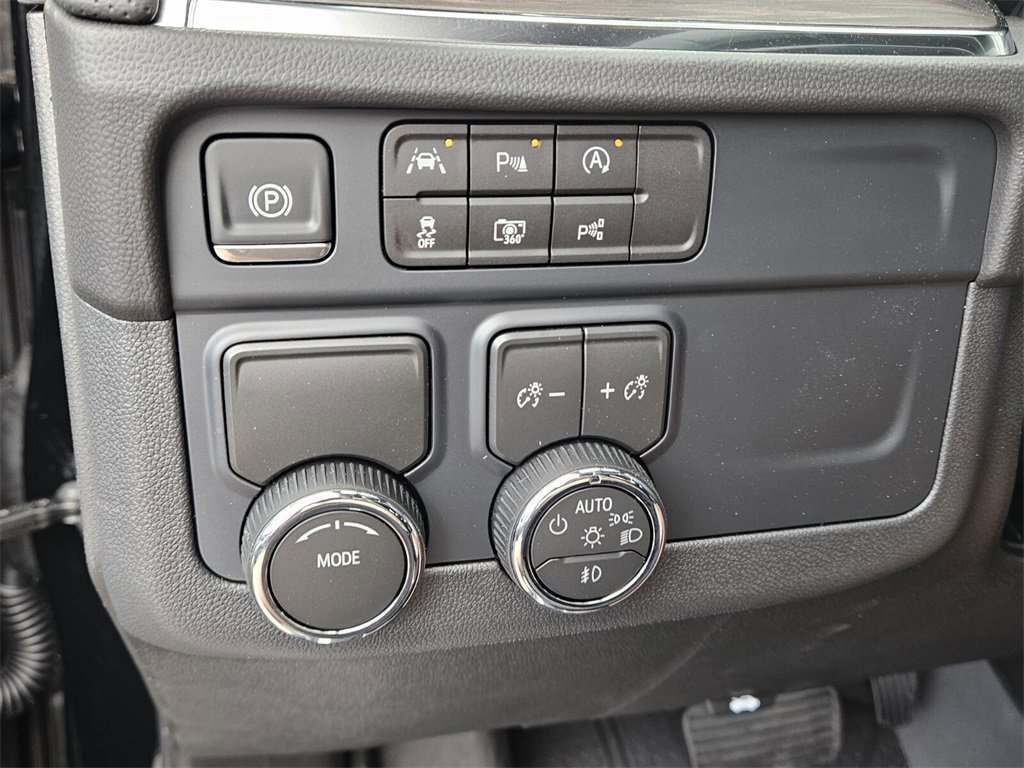 New 2026 Chevrolet Tahoe Premier image 23