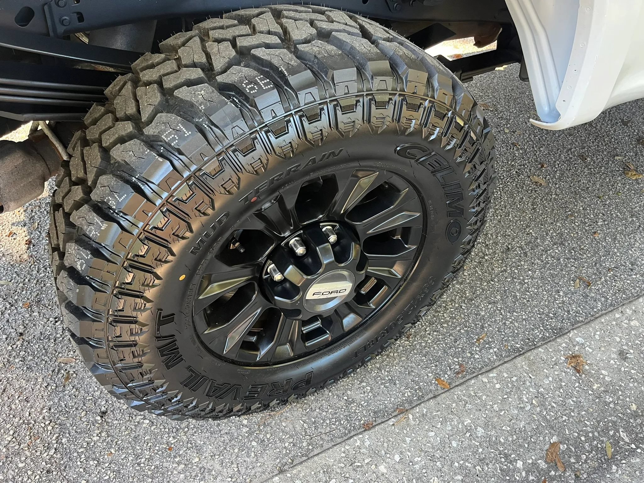 Used 2017 Ford F350 XLT w/ XLT Premium Package AWD/4WD image 10