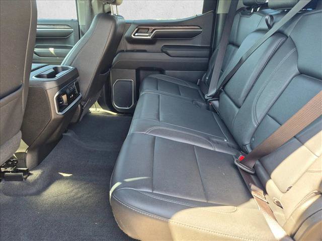 Used 2023 Chevrolet Silverado 1500 LTZ w/ LTZ Premium Package AWD/4WD image 17