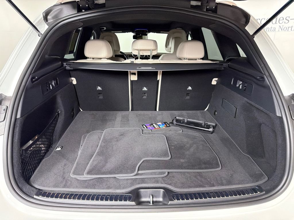 Used 2025 Mercedes-Benz GLC 300 image 19
