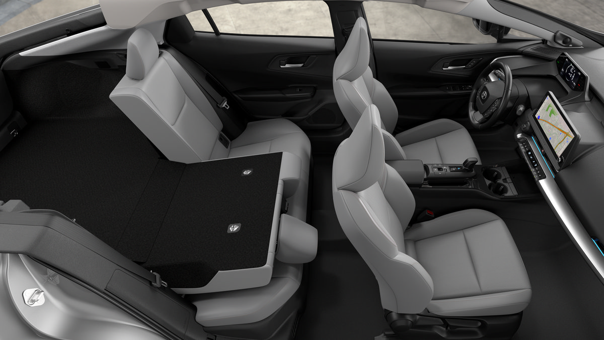 New 2027 Toyota Prius Limited AWD/4WD image 38