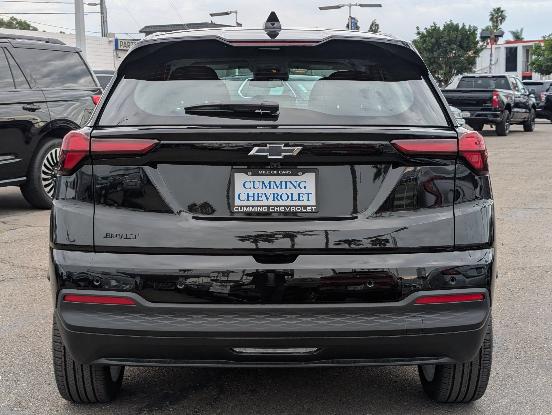 New 2027 Chevrolet Bolt LT FWD image 9