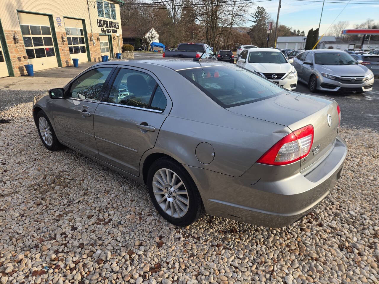 Used 2009 Mercury Milan Premier image 5