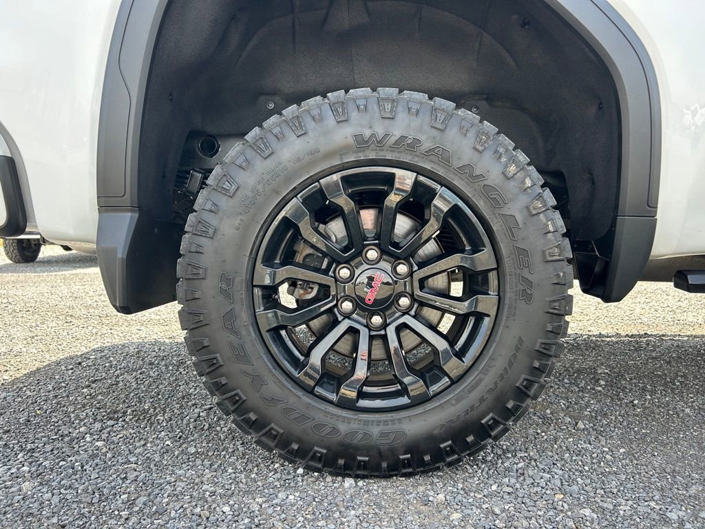 Used 2022 GMC Sierra 1500 AT4X image 21