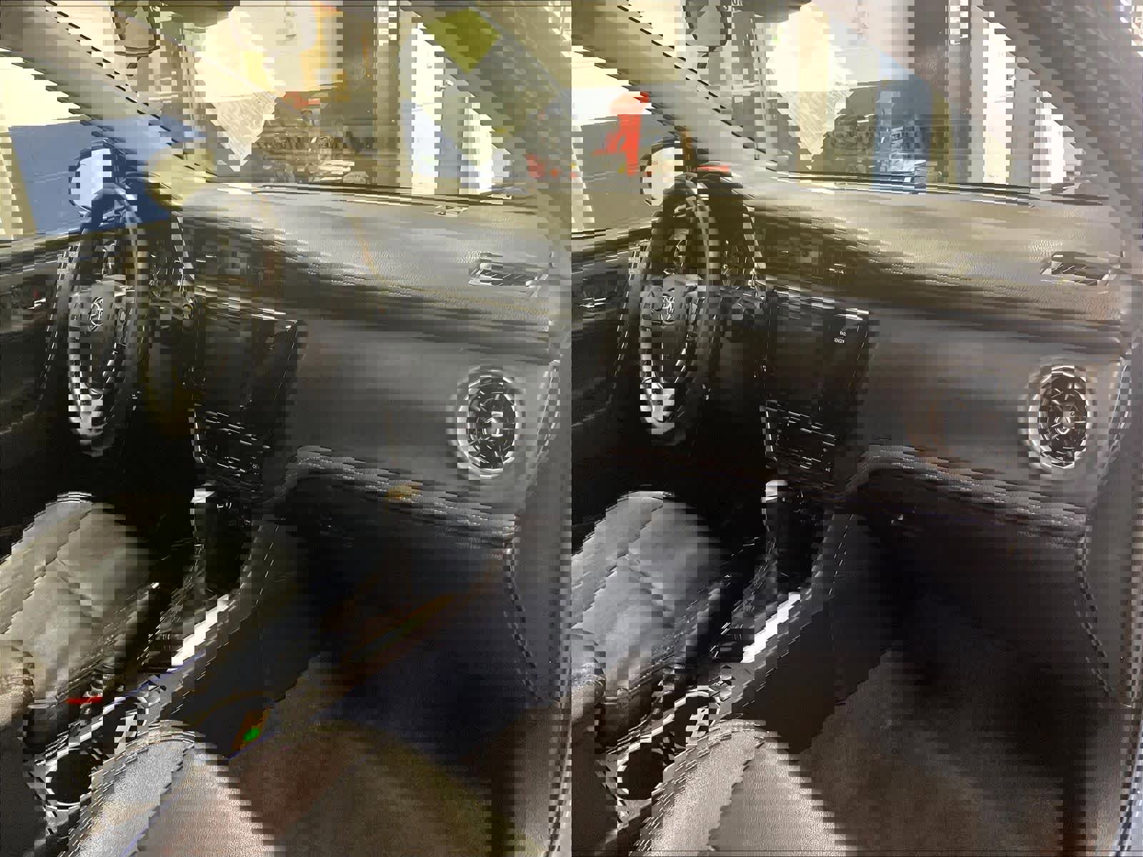 Used 2017 Toyota Corolla XSE w/ Carpet Mat Package (TMS) FWD image 14