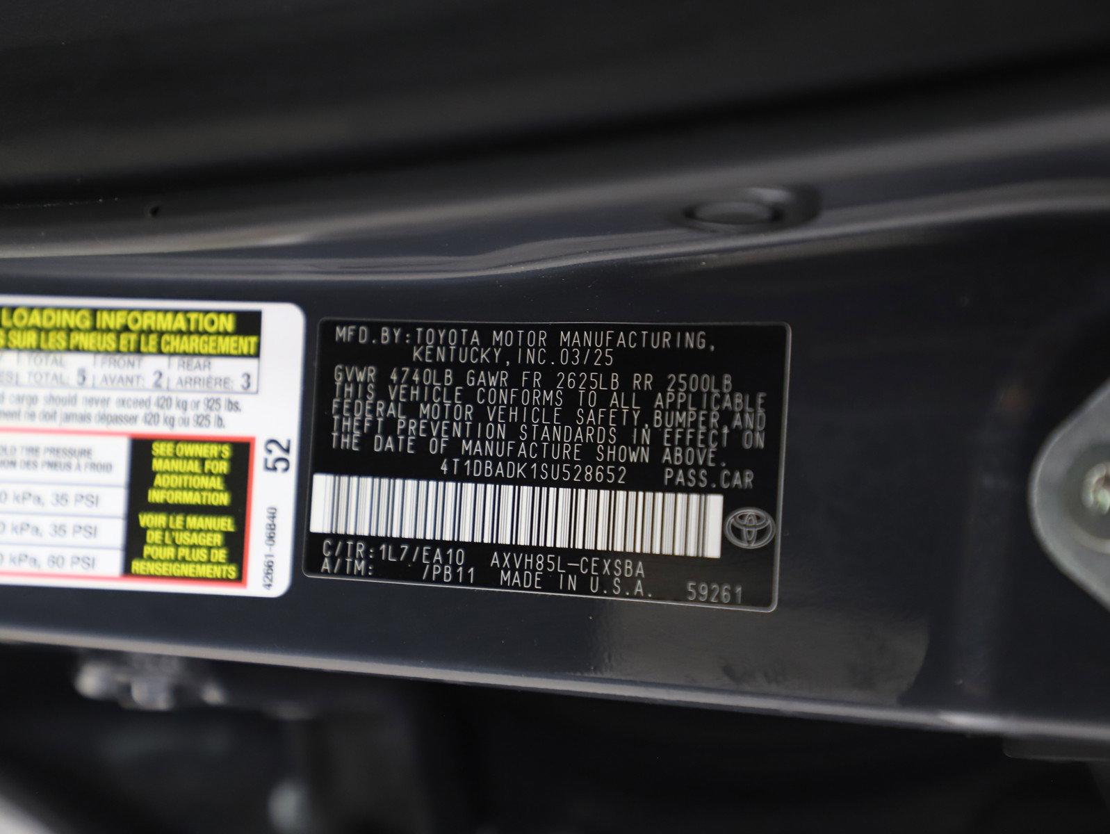 Used 2025 Toyota Camry SE image 28