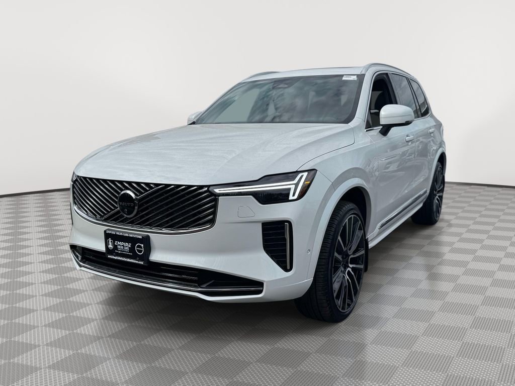 Certified 2026 Volvo XC90 B6 Plus w/ Protection Package image 2