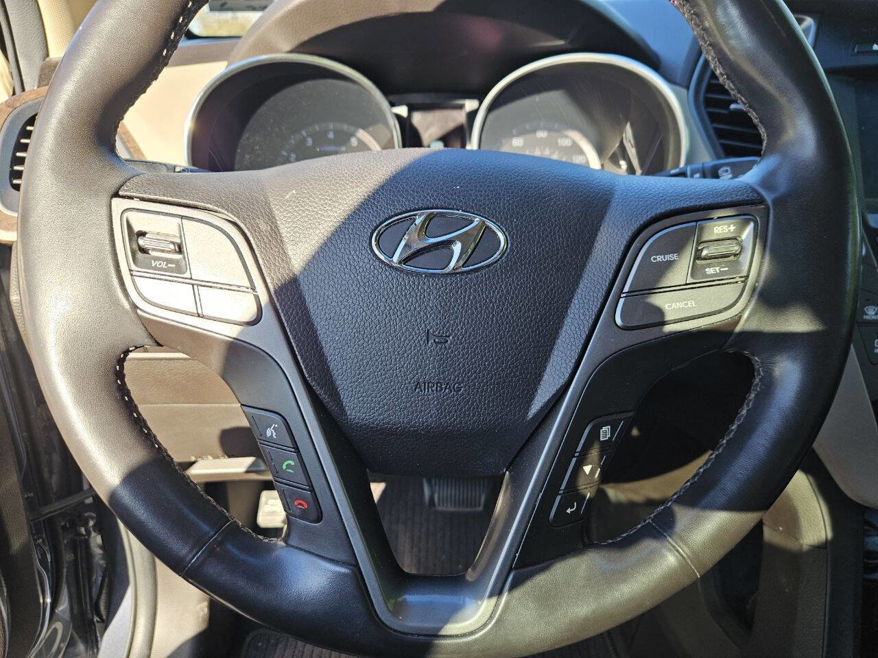 Used 2018 Hyundai Santa Fe Sport FWD image 22