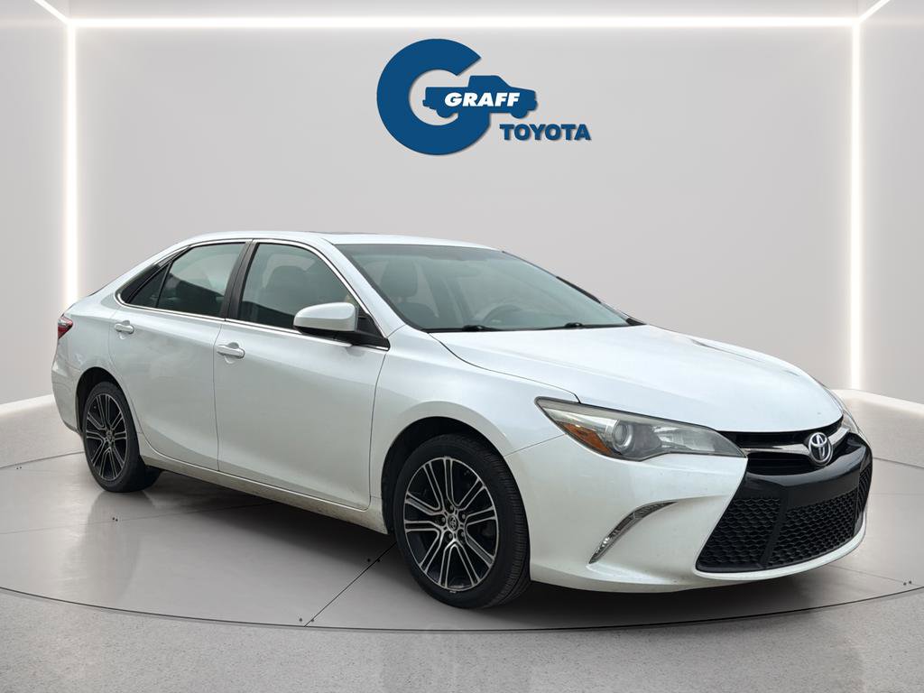 Used 2016 Toyota Camry SE image 18