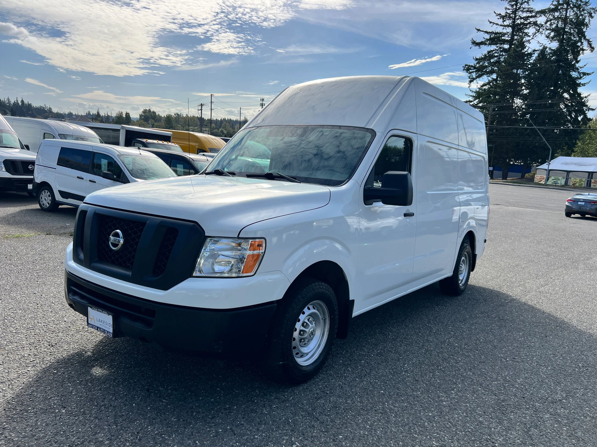 Used 2015 Nissan NV 2500 S w/ Power Package image 1