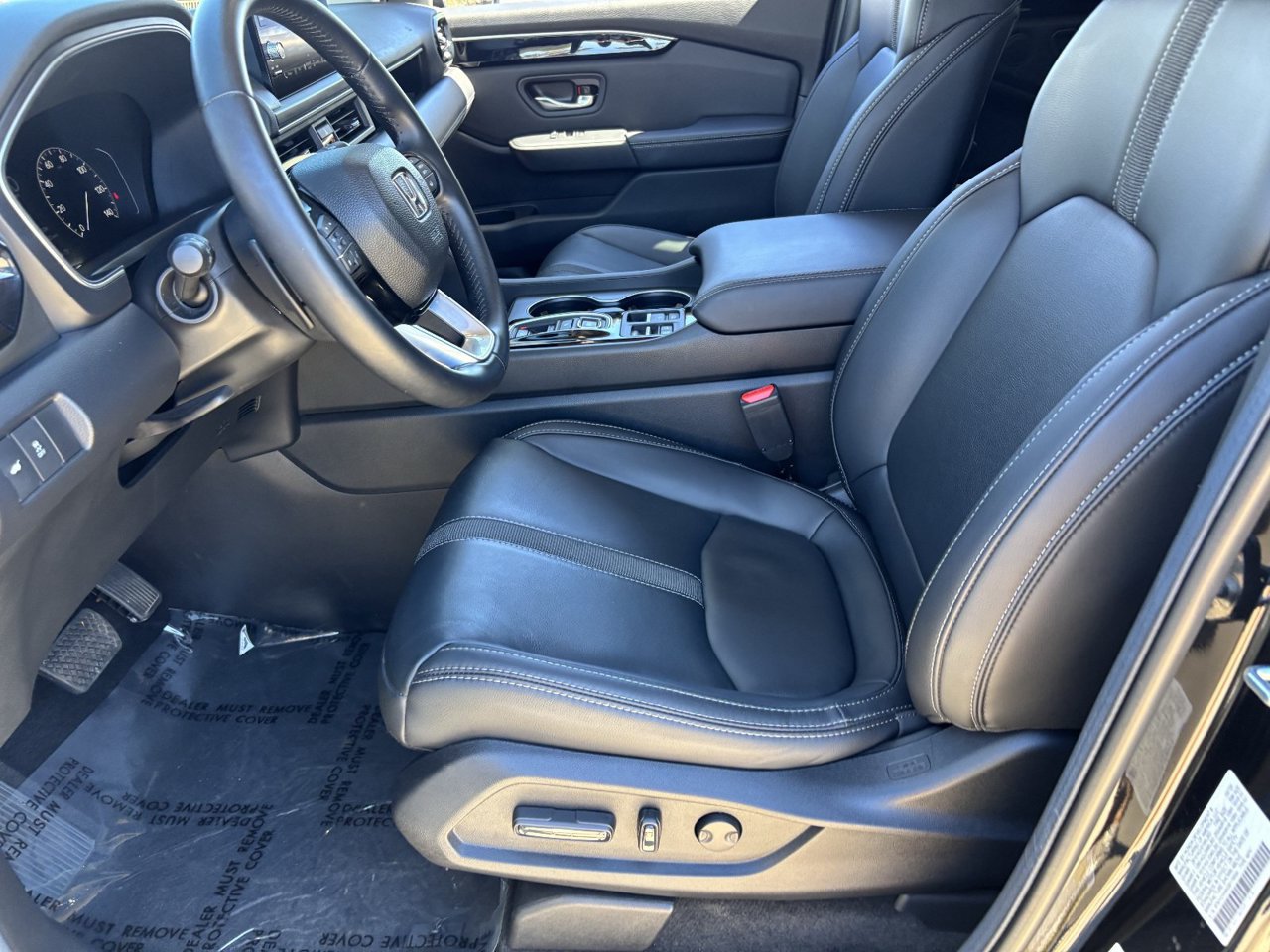 Used 2025 Honda Pilot EX-L image 17