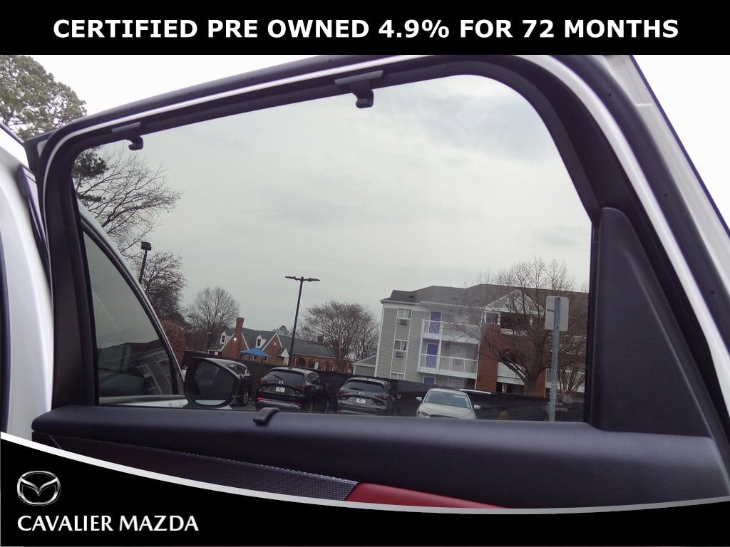 Certified 2025 MAZDA CX-70 Plug-In Hybrid w/ Premium Plus image 18